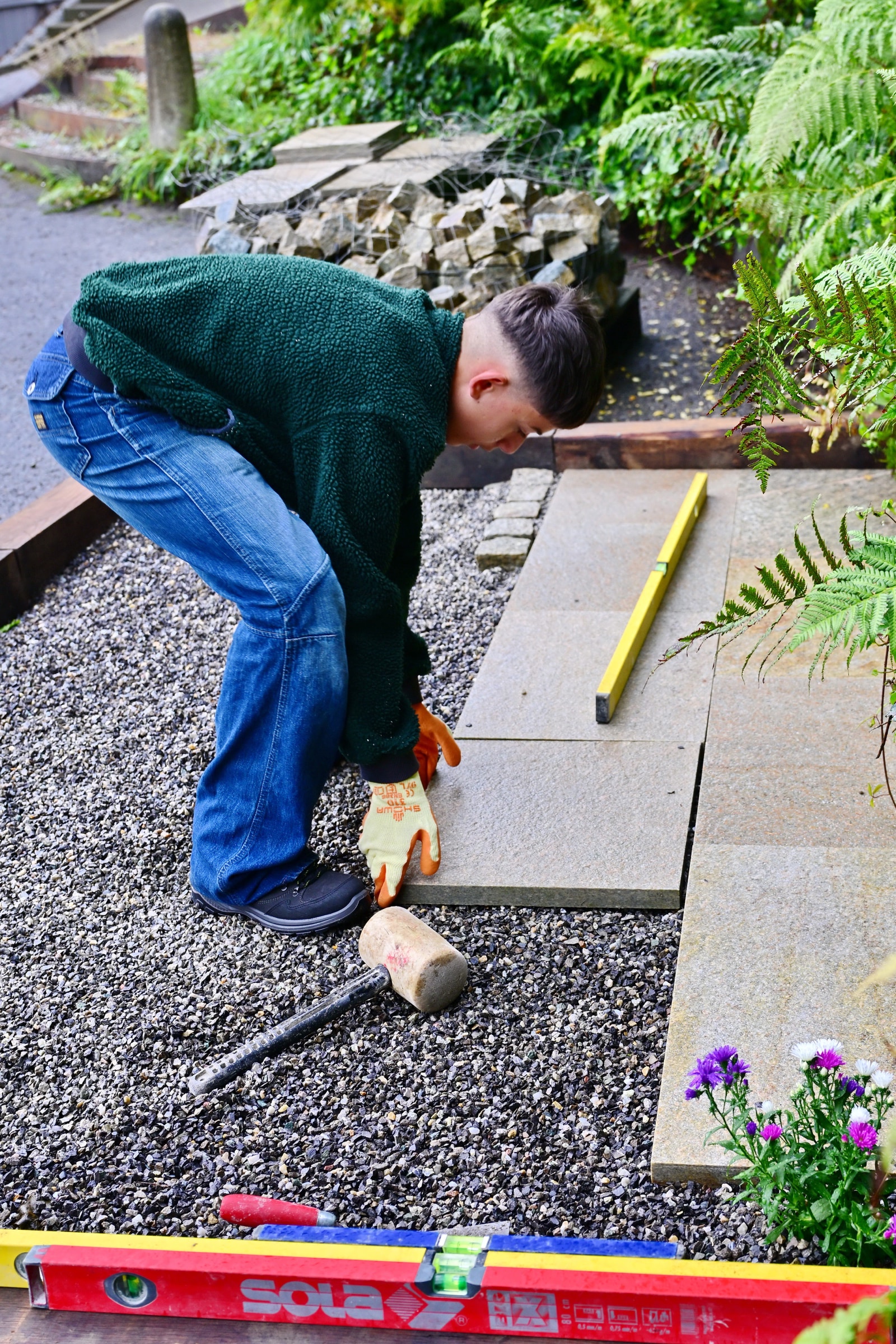 Auf neuen Wegen in die Zukunft 02